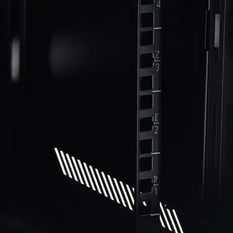 ŚCIENNA SZAFKA SERWEROWA 12U 19" IP20 600X600X640 MM