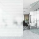VidaXL Samoprzylepna Folia Okienna Matowe paski 60 x 500 cm PVC