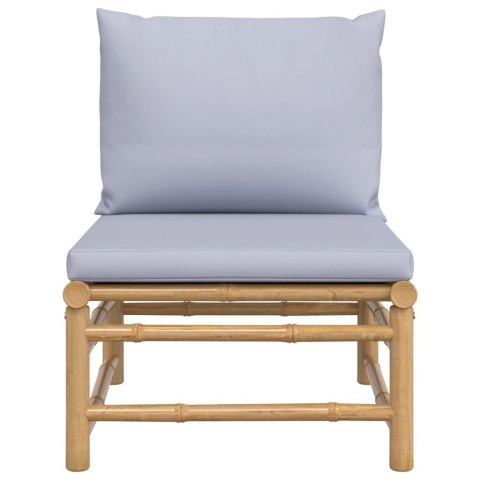 ŚRODKOWA SOFA OGRODOWA Z JASNOSZARYMI PODUSZKAMI BAMBUSOWA