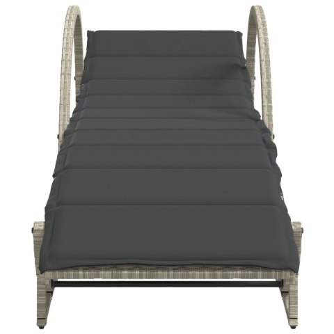 LEŻAKI ZE STOLIKIEM 2 SZT. JASNOSZARE POLIRATTAN