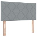 ŁÓŻKO NA STELAŻU Z MATERACEM JASNOSZARY 90X200CM MATERIAŁ WEZGŁOWIE Z DESIGNEM ROMBÓW JASNOSZARY 90CM MATERIAŁ