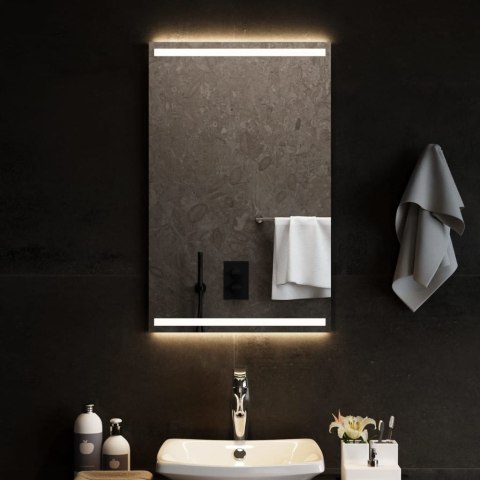 LUSTRO ŁAZIENKOWE Z LED 50X80CM