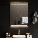 LUSTRO ŁAZIENKOWE Z LED 60X80CM
